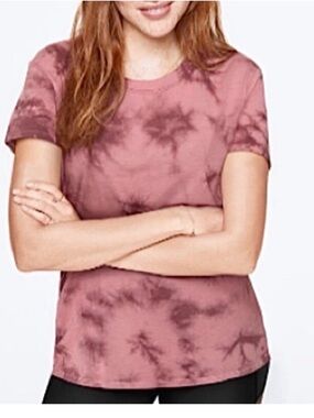 PINK Victoria's Secret Short Sleeve Tee - Burgundy Tie-Dye
